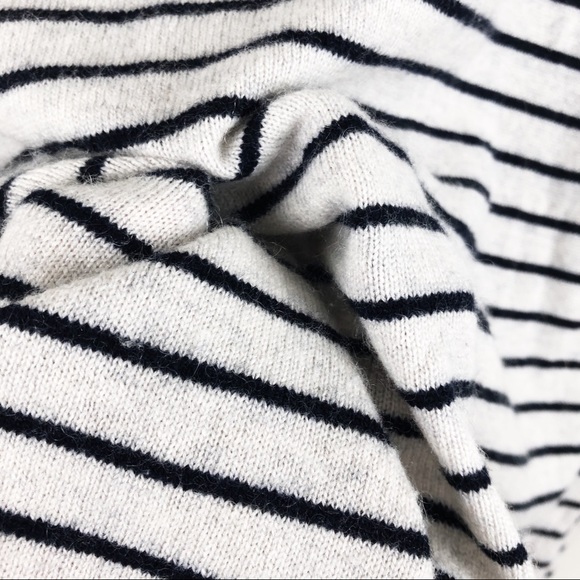 VINCE Cashmere and Wool Striped Oversized Sweater - Picture 7 of 7